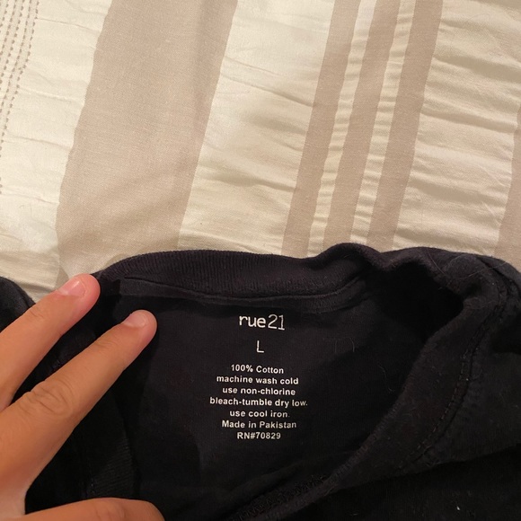 Printed Rue 21 Shirt - Picture 3 of 3